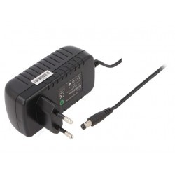 ALIMENTADOR UNIVERSAL 12V 2A 24W NEGRO