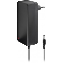 ALIMENTADOR UNIVERSAL 12V 5A 60W NEGRO
