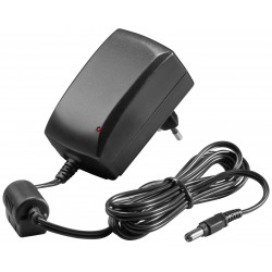 ALIMENTADOR UNIVERSAL 9V 2,25A 20W NEGR