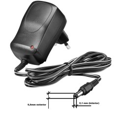 ALIMENTADOR UNIVERSAL 9V...