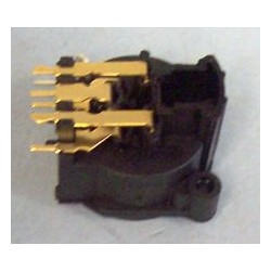 CONECTOR XLR5 HEMBRA C/I CODO NEUTRIK