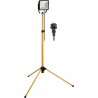 FOCO LED PORTATIL+TRIPODE IP65 30W 2250l